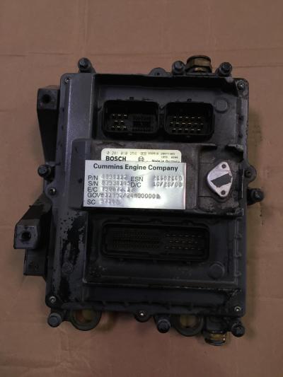 ENGINE COMPONENTS