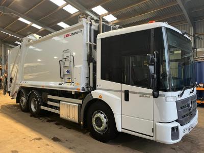 Mercedes Econic 26t 6x2 Rear Steer Twin Pack
