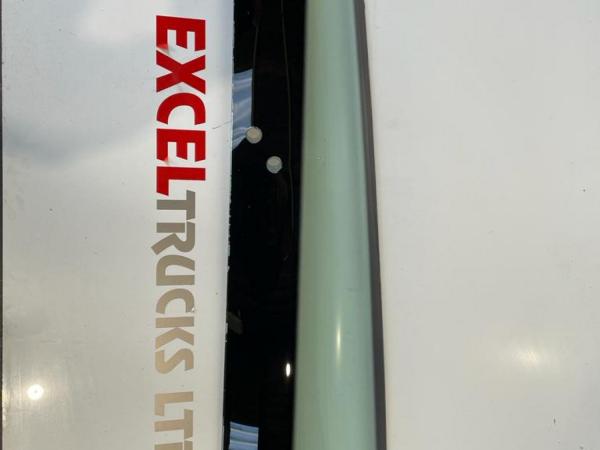 Mercedes Econic