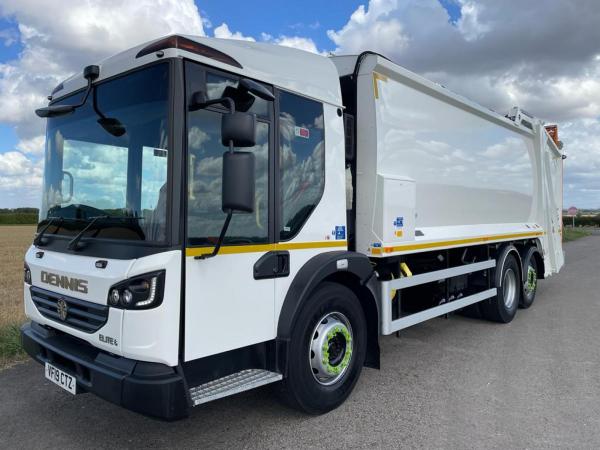 Dennis Elite 6 Split Lift